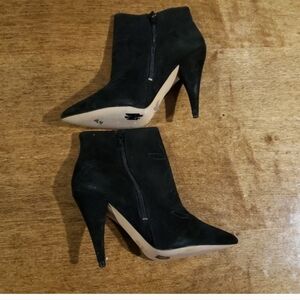 ALDO Black Western Embroidered Booties Sz 7